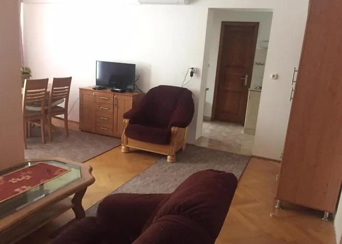 Apartments Yowan