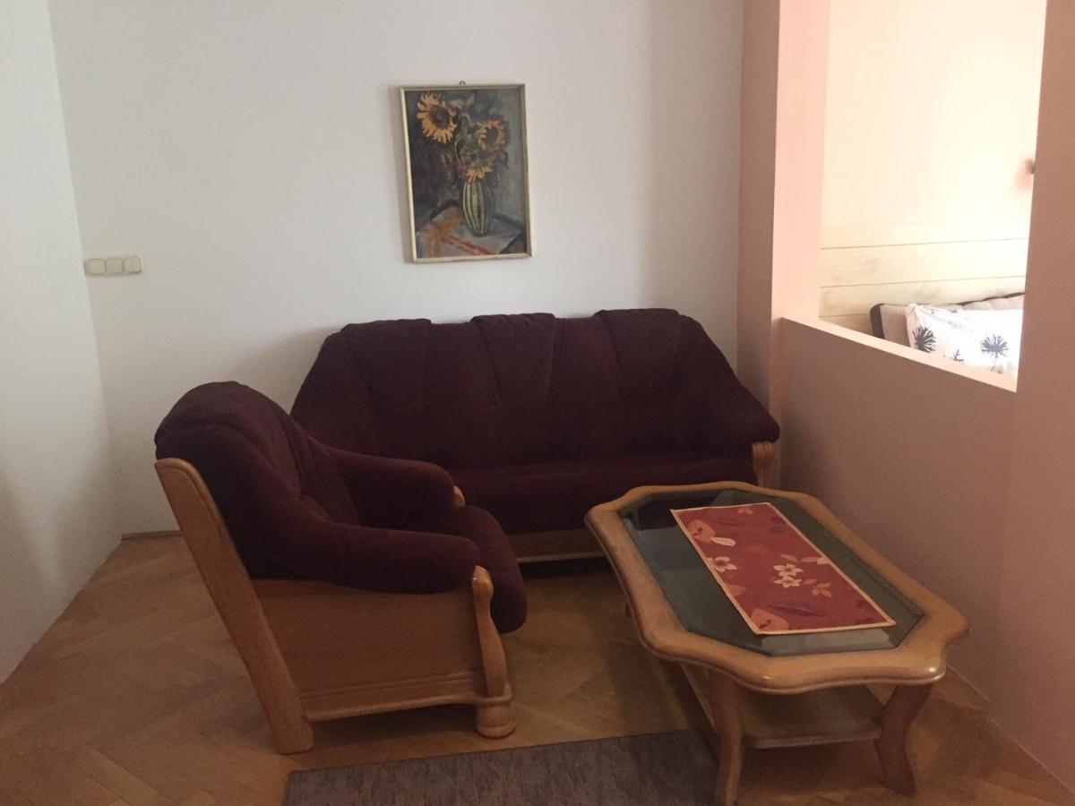 Apartment Yowan