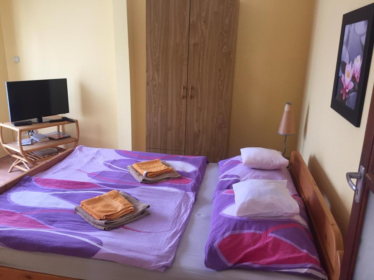 Apartment Yowan Heviz